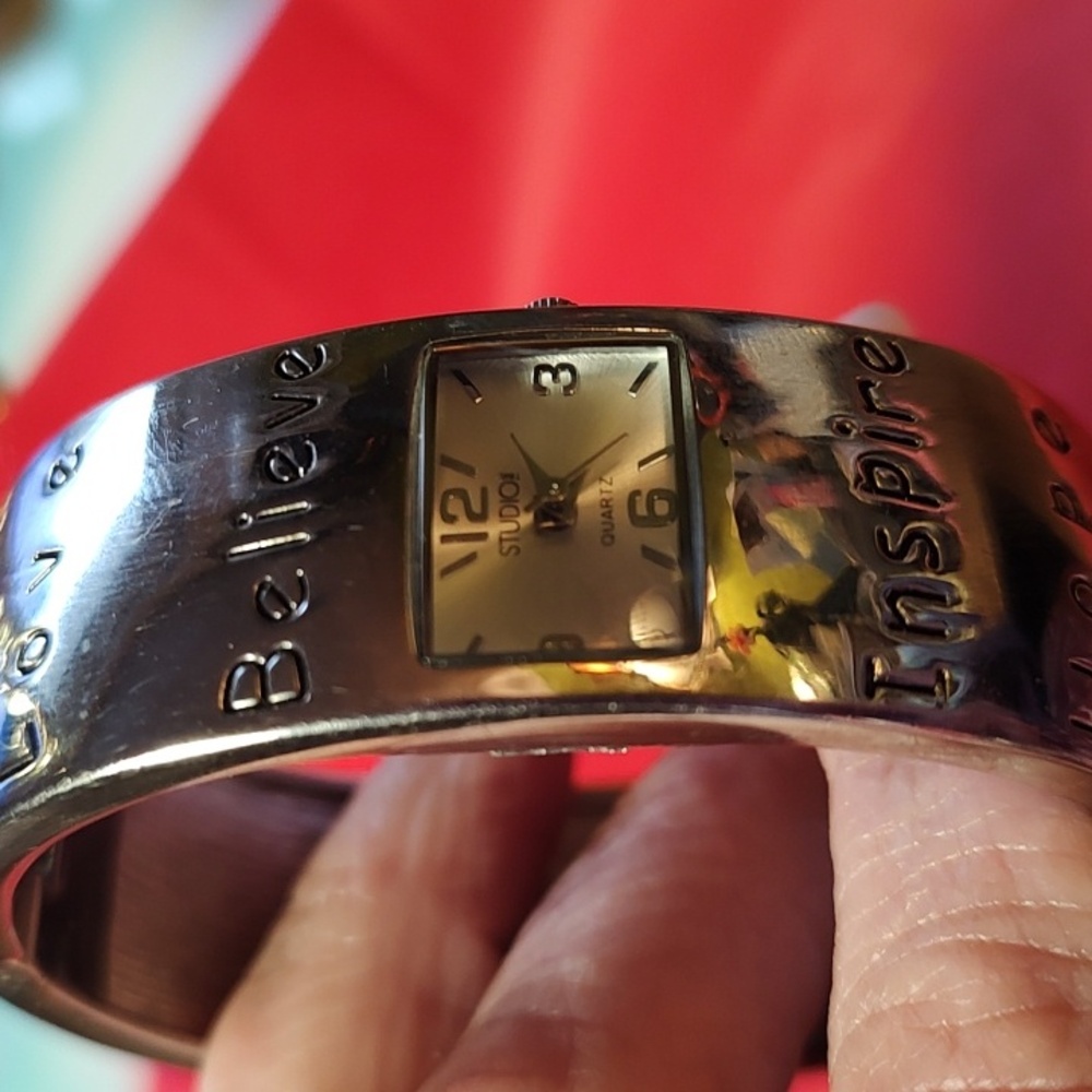Inspirational Cuff Watch - Picture 5 of 5